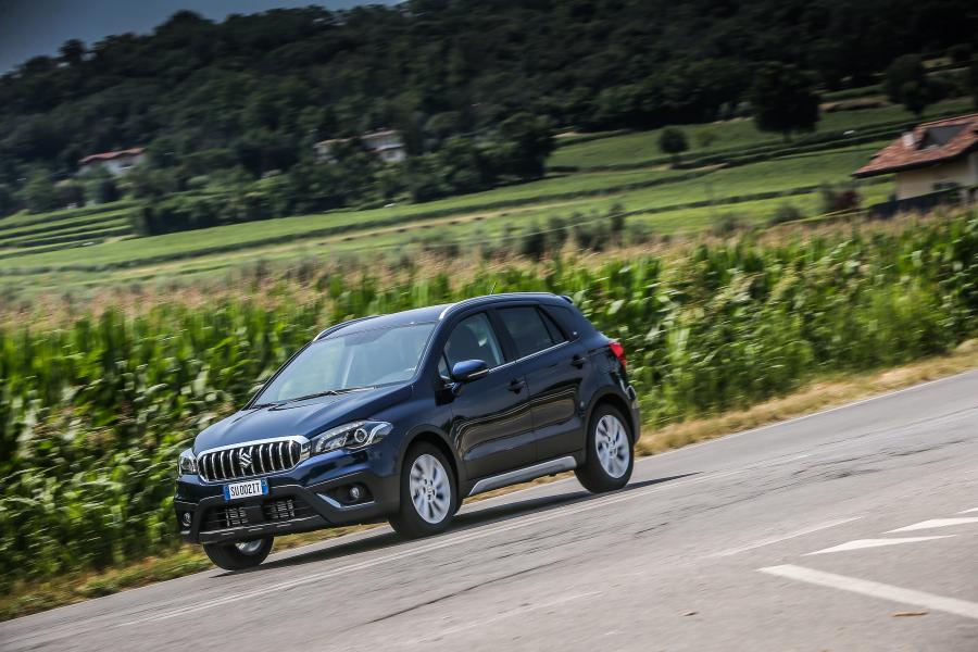  Suzuki SX4 S-Cross 2016 года  (фото 17 из 30)